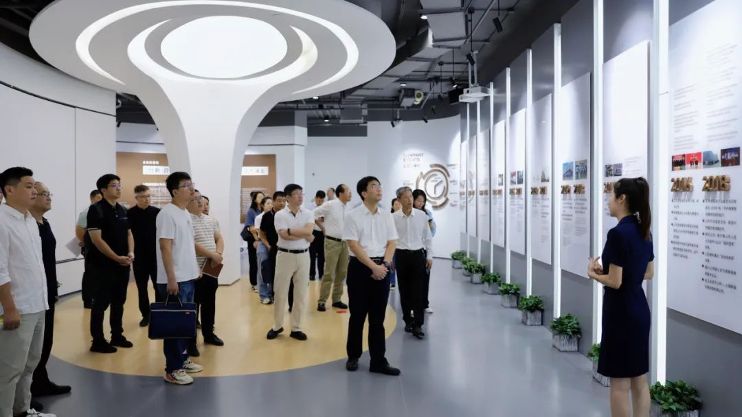 淄博市人才節 | 周村區在赫達集團舉辦“創(chuàng  )新?創(chuàng  )業(yè)?暢享”人才經(jīng)驗分享交流會(huì )