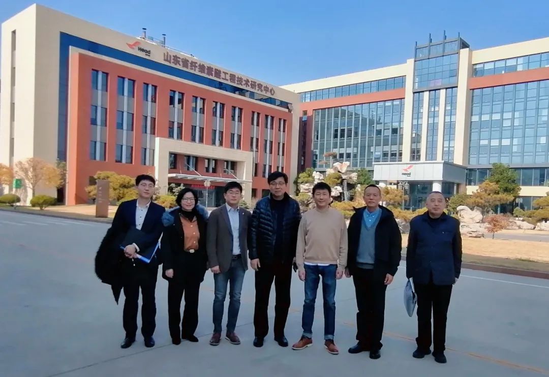 中國纖維素行業(yè)協(xié)會(huì )秘書(shū)長(cháng)陸殿林一行蒞臨赫達集團參觀(guān)交流